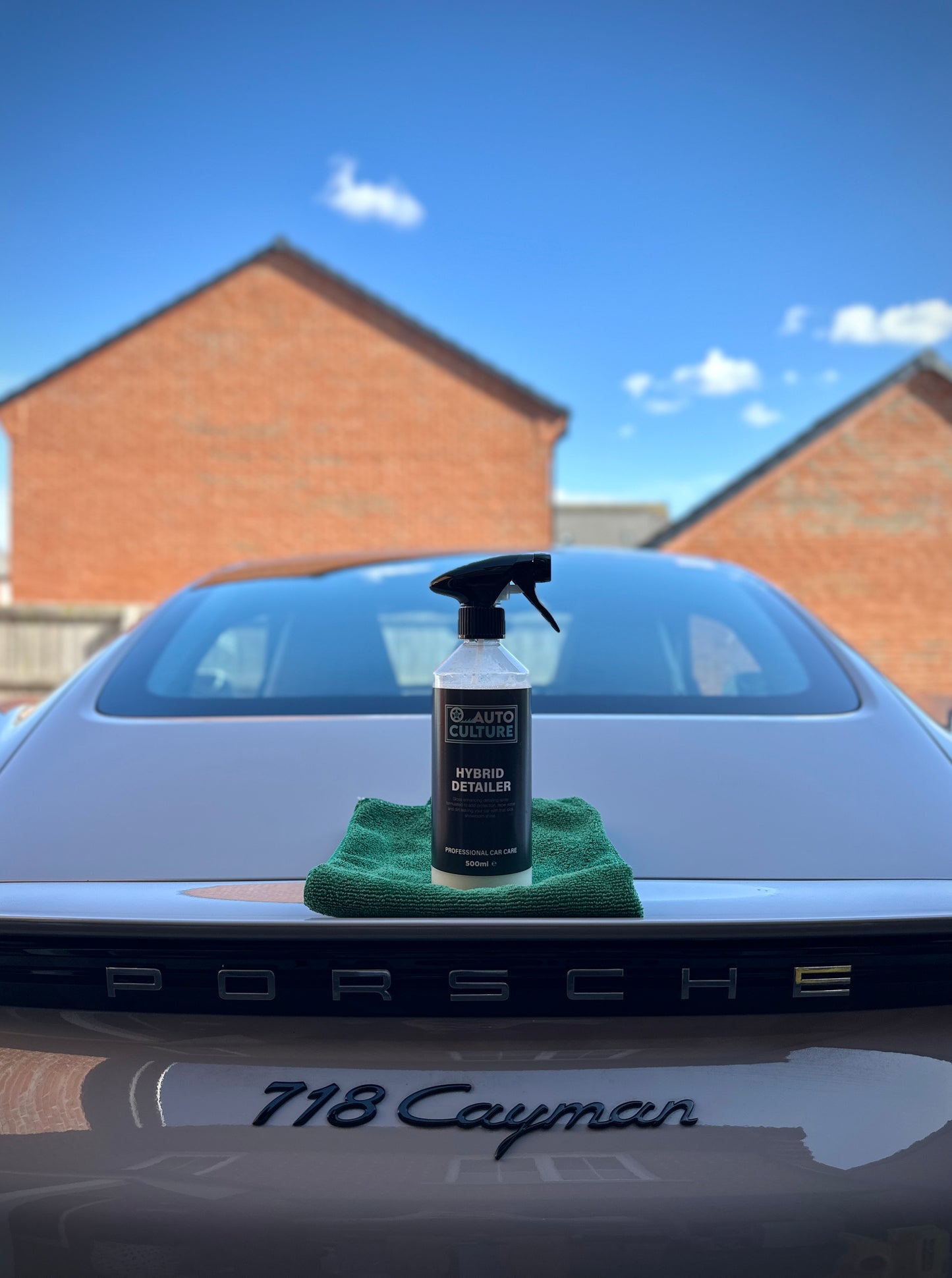 Hybrid detailer
